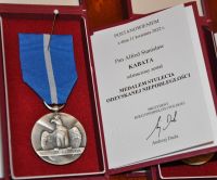 Medal Stulecia Odzyskanej Niepodległości.