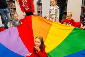 Małe rączki tworzą święta - warsztaty mikołajkowe