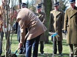 Obchody 82. rocznicy zbrodni katyńskiej w Nowym Dworze Mazowieckim.