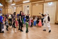 Bal karnawałowy "Cukiernia Pana Marcepana" w Kasynie Oficerskim.