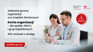 Kobieta i mężczyzna pracują na laptopach.