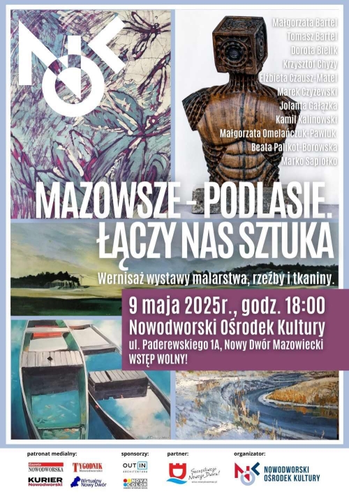 Drewniana rzeźba tułowia człowieka bez rąk z głową w kształcie sześcianu.