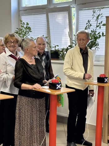 Seniorzy, występy, spotkanie z Burmistrzami i Przewodniczącą Rady Miejskiej