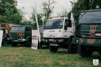 Pięć różnych samochodów ciężarowych STAR.