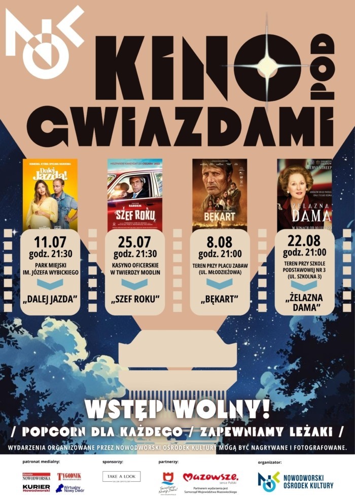 repertuar kina w tle niebo rozświetlone gwiazdami 