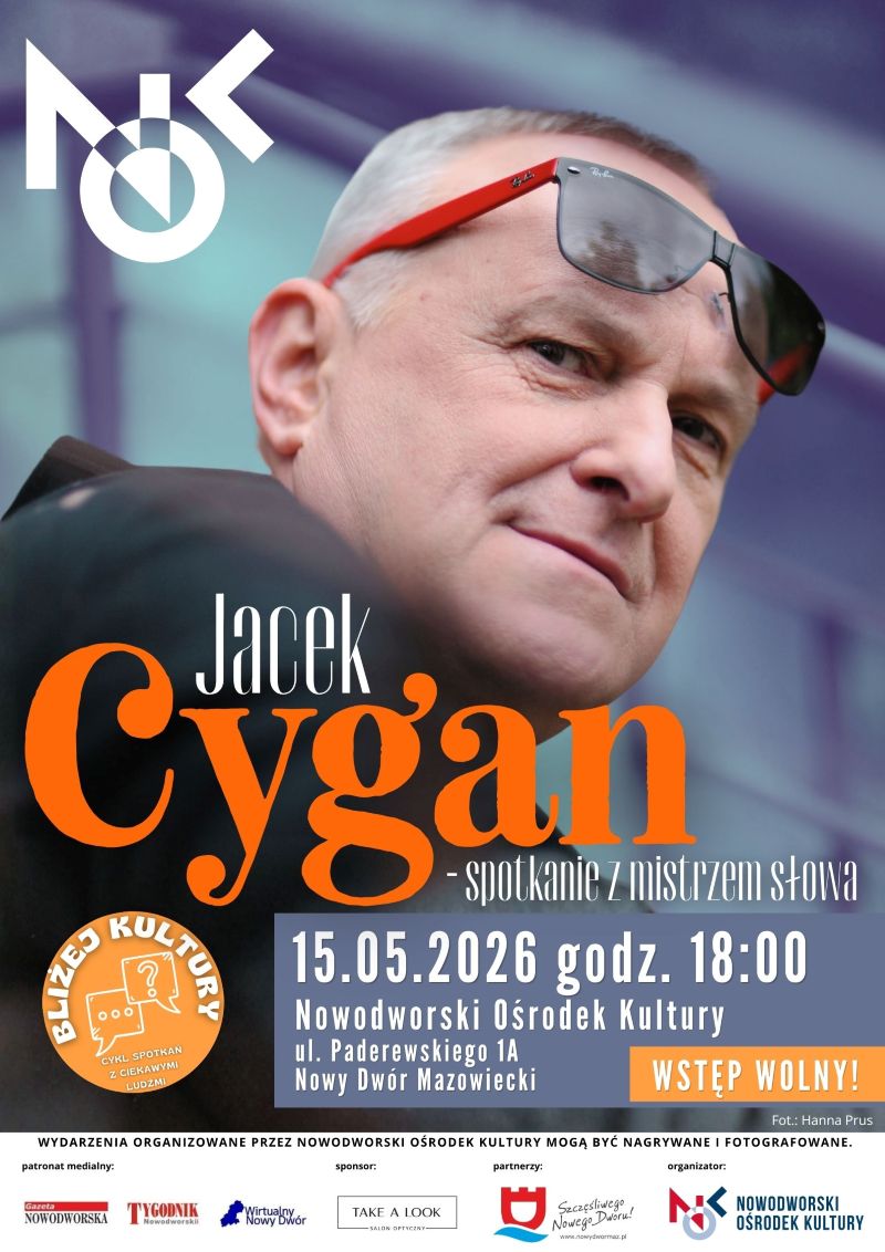plakat promujący wydarzenie, mężczyzna patrzący w obiektyw, napisy