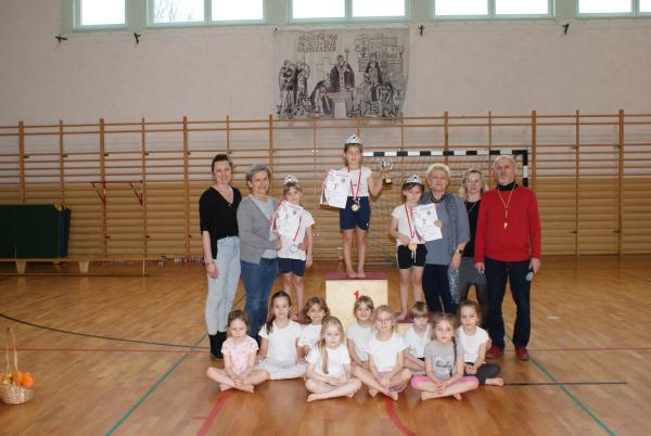 Laureatki i uczestniczki zawodów.