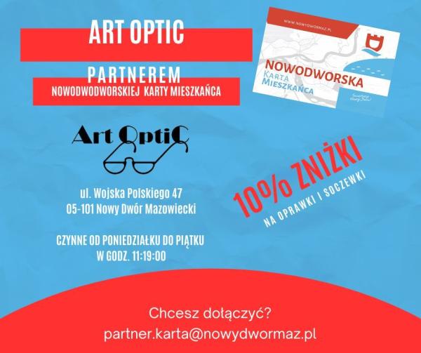 Na niebieskim tle Nowodworska Karta Mieszkańca i reklama salonu optycznego Art Optic.
