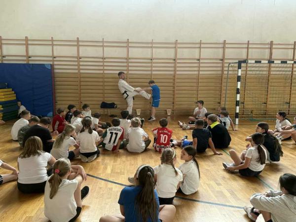 Akcja Samoobrona i Taekwon-Do dla uczniów nowodworskich szkół