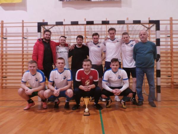 Halowy turniej piłkarski o puchar Burmistrza