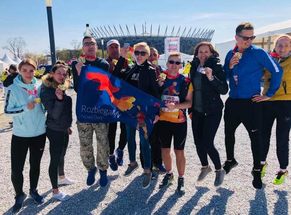 Nowodworscy biegacze w Orlen Warsaw Marathon