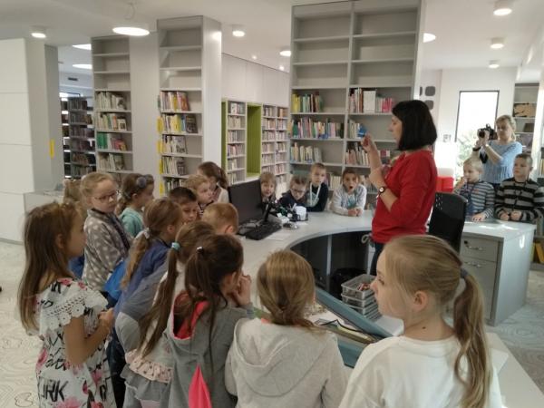 Wycieczka do Miejskiej i Powiatowej Biblioteki Publicznej